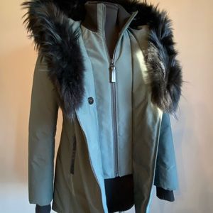 Mackage ADALI with Signature fur collar Med.